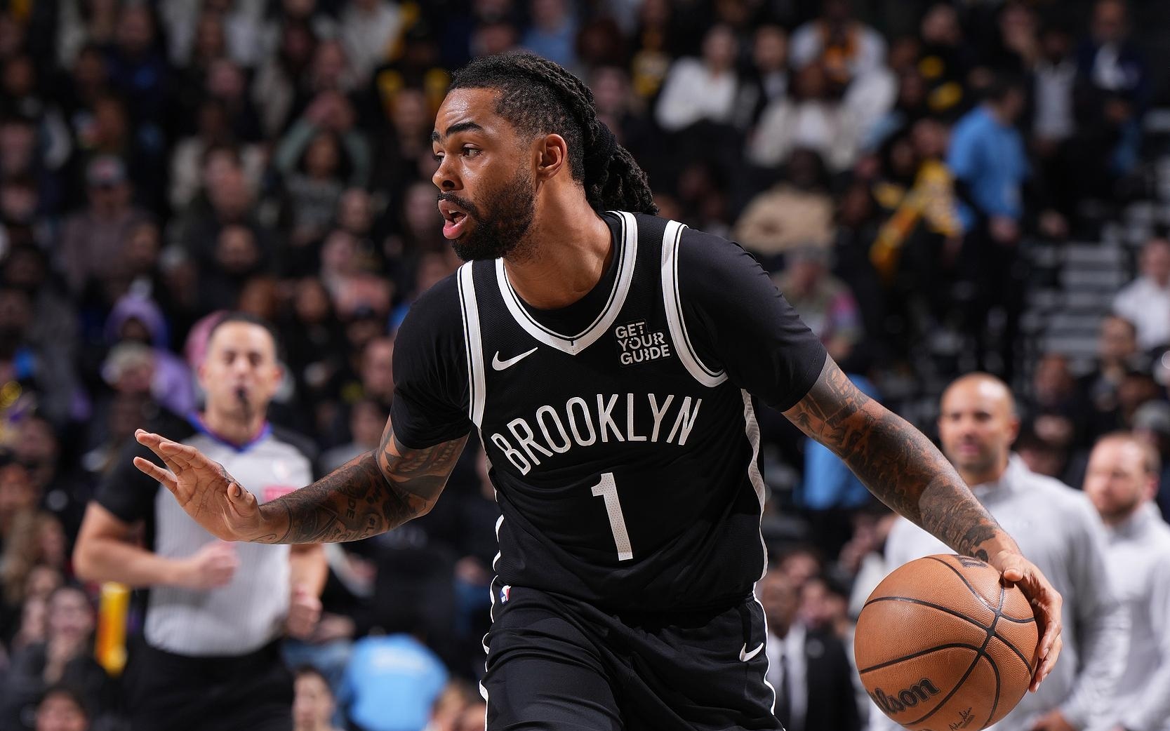 韩K半场：双方半场0射正，主队半场换3人，蔚山0-0济州（韩K半场：蔚山0-0济州，双方0射正，主队中场连换三人）