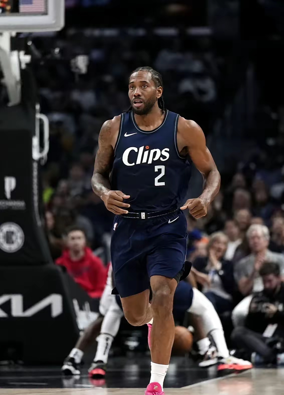 巴萨0-3不敌切尔西，弗里克执教生涯首次在欧冠被零封（切尔西3-0完胜巴萨，弗里克执教欧冠生涯首次遭零封）