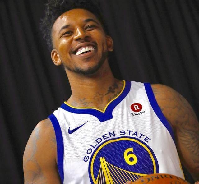 TA：帕利尼亚对于比赛走势有着敏锐的预判，是热刺聪明的补强（TA：帕利尼亚洞察比赛脉络、预判敏锐，是热刺的一笔明智引援）