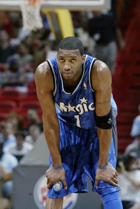 欧冠战报：瑟洛特传射，小蜘蛛破门，马竞3-2险胜埃因霍温（欧冠赛报：瑟洛特一传一射，小蜘蛛建功，马竞3-2击退埃因霍温）