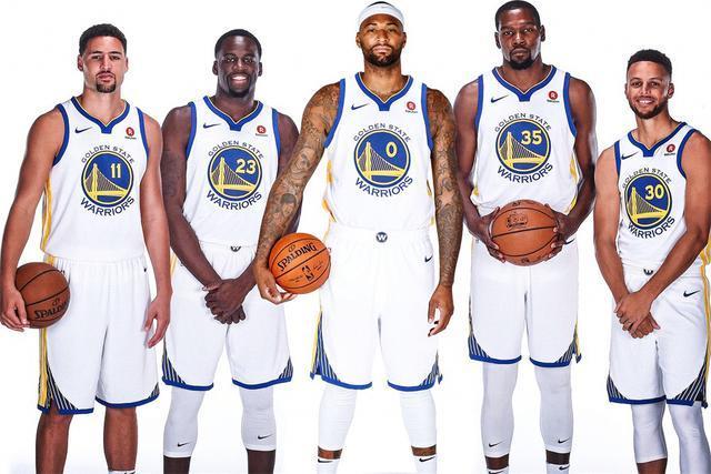 足球报：本土教练担纲国足主帅的可能性大增，邵佳一已报名（足球报：国足主帅本土化趋势明显，邵佳一已报名）