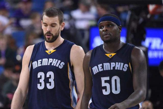 状态一般！阿夫迪亚14中7得到17分7板7助5失误5犯规（发挥平平：阿夫迪亚14投7中拿下17分7篮板7助攻，出现5失误5犯规）