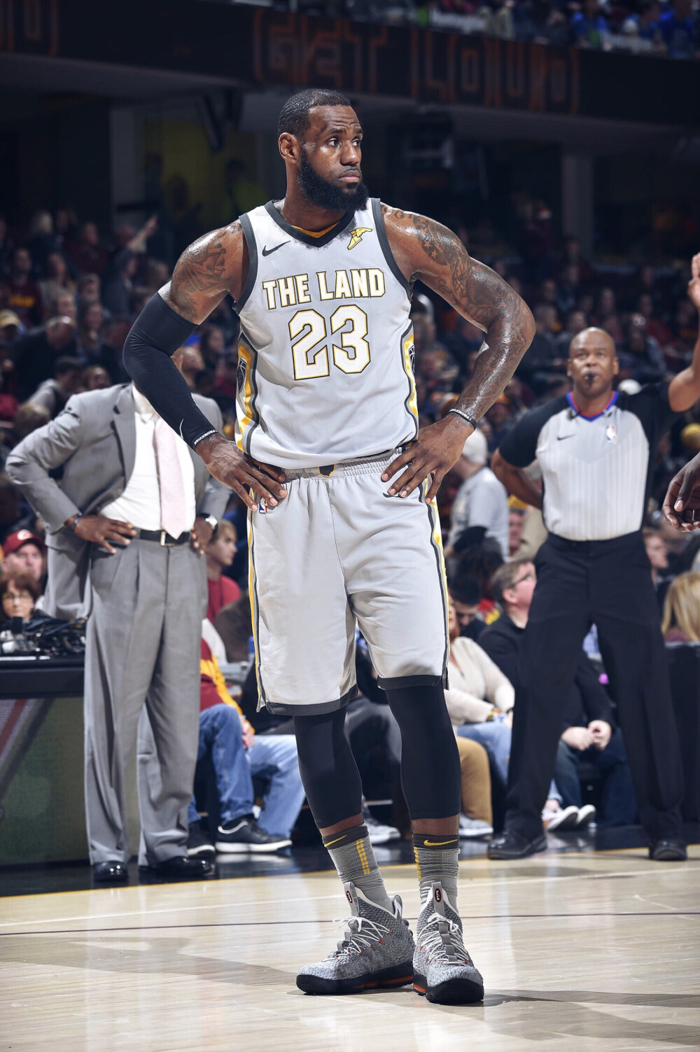 巴萨瞄准克罗地亚足球新星！150万身价恐引多豪门哄抢（巴萨盯上克罗地亚足坛新星：150万身价或掀豪门抢签潮）